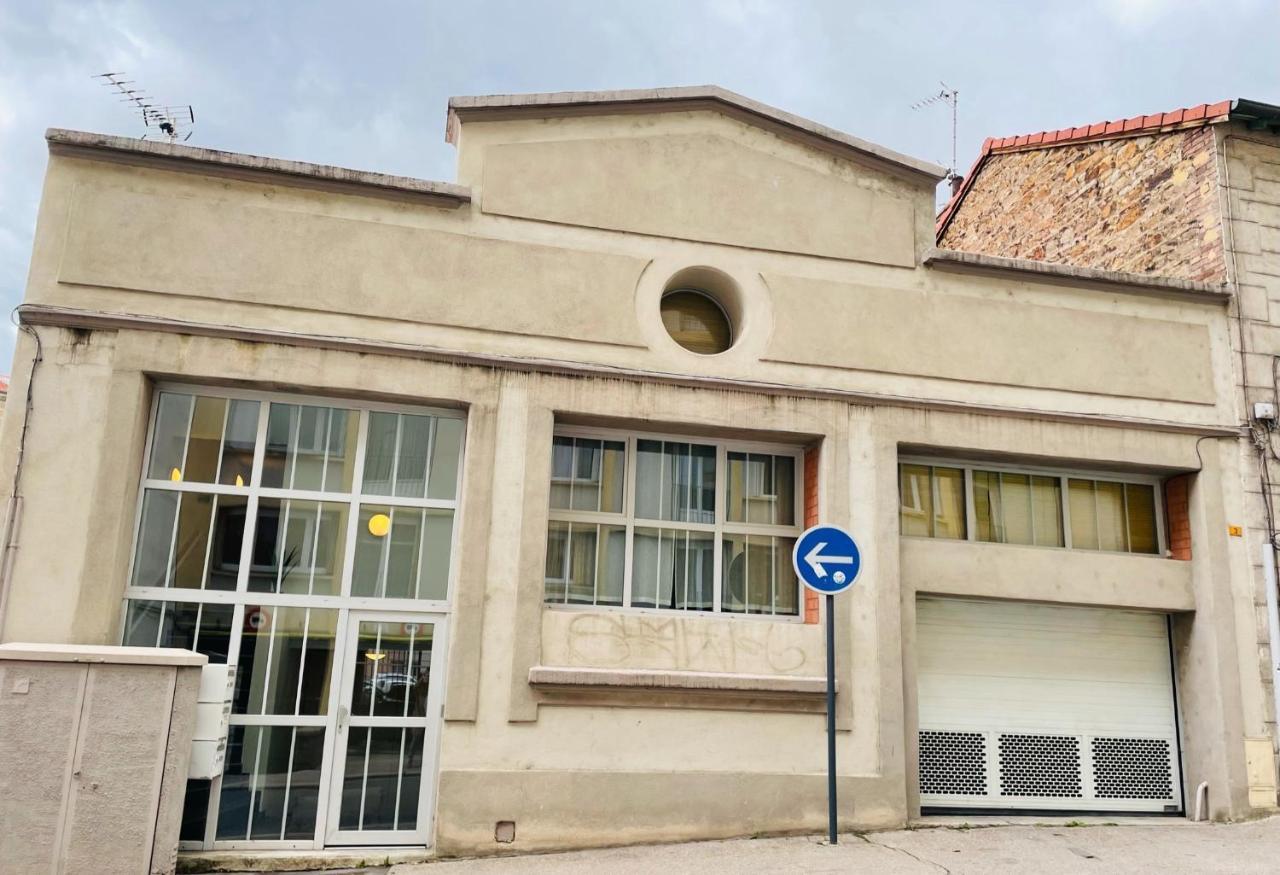 Loft 60M2 2-4 Personnes Avec Garage Et Wifi 3 Rue St Joseph St Etienne Proche Centre-Ville Saint-Etienne  Luaran gambar